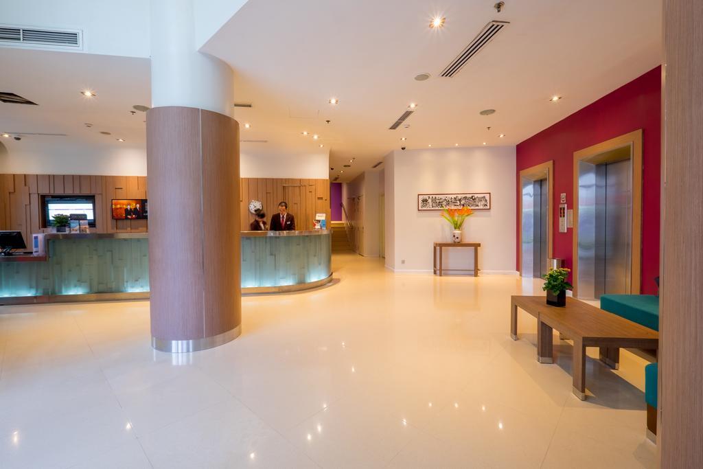 Mercure Hanoi La Gare Hotel Zewnętrze zdjęcie